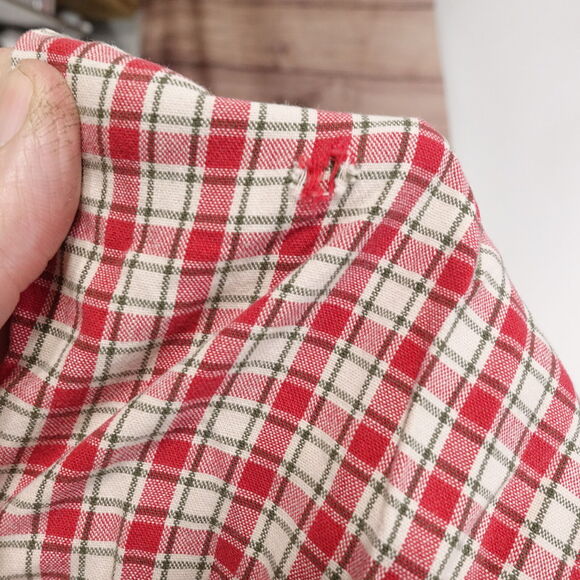 ABERCROMBIE & FITCH OUTDOORS GOODS RED PLAID BUTTON DOWN SHIRT MENS XL **READ* - Picture 8 of 9